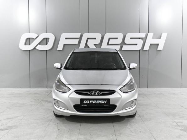 Hyundai Solaris I с пробегом 2012 года, цена 739 000 рублей, 240125 км, седан, Автокод Объявления