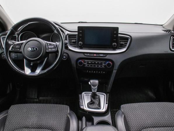 Kia Ceed III с пробегом 2021 года, цена 1 650 000 рублей, 111800 км, хэтчбек, Автокод Объявления