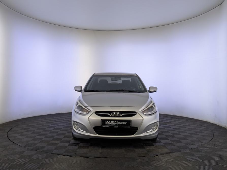 Hyundai Solaris I Москва  - изображение 2