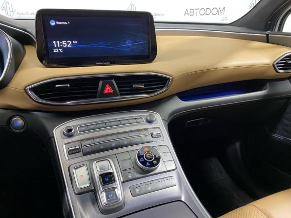 Hyundai Santa Fe IV Рестайлинг с пробегом 2021 года, цена 4 260 000 рублей, 48047 км, внедорожник, Автокод Объявления