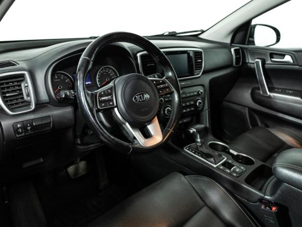 Kia Sportage IV Рестайлинг с пробегом 2018 года, цена 2 099 700 рублей, 132172 км, внедорожник, Автокод Объявления