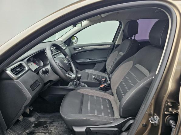 Renault Arkana I с пробегом 2021 года, цена 1 679 000 рублей, 76142 км, внедорожник, Автокод Объявления
