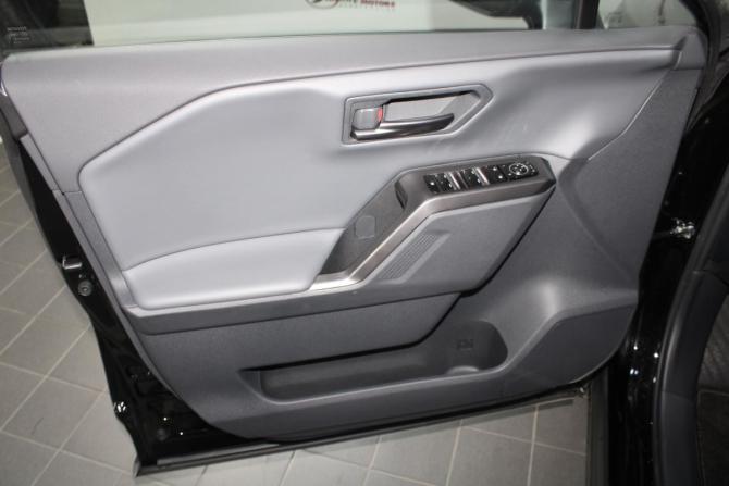 Toyota RAV4 VI (XA60) с пробегом 2026 года, цена 4 950 000 рублей, 19 км, внедорожник, Автокод Объявления