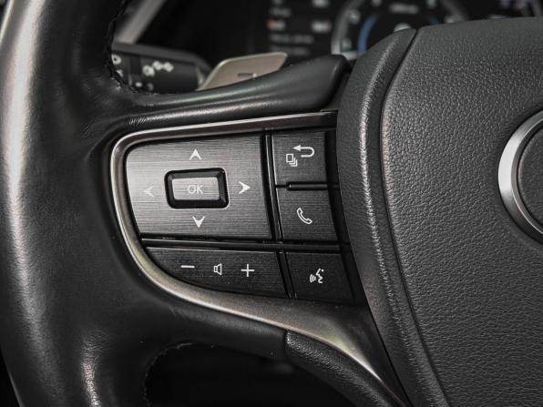 Lexus ES VII Рестайлинг с пробегом 2021 года, цена 5 148 548 рублей, 39840 км, седан, Автокод Объявления