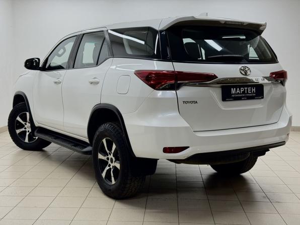 Toyota Fortuner II с пробегом 2020 года, цена 2 985 000 рублей, 215444 км, внедорожник, Автокод Объявления