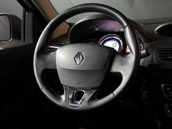 Renault Fluence I Рестайлинг с пробегом 2014 года, цена 699 000 рублей, 231536 км, седан, Автокод Объявления