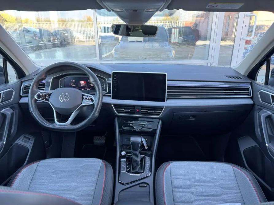 Volkswagen Tiguan II Рестайлинг Новосибирск  - изображение 12