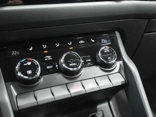 Skoda Kodiaq I с пробегом 2019 года, цена 2 379 900 рублей, 72476 км, внедорожник, Автокод Объявления