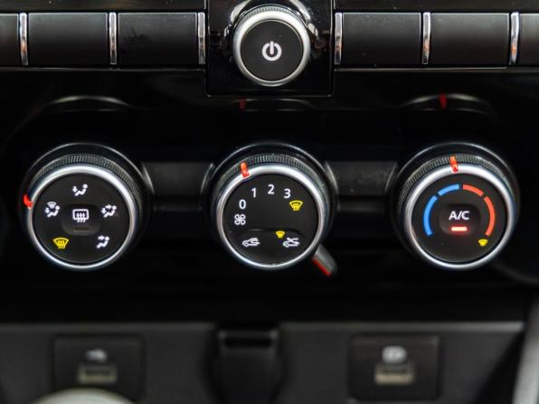 Lada (ВАЗ) Vesta I Рестайлинг (NG) с пробегом 2023 года, цена 1 378 000 рублей, 69317 км, универсал, Автокод Объявления