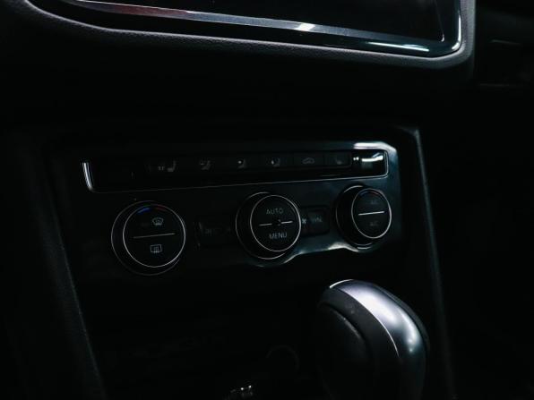 Volkswagen Tiguan II с пробегом 2020 года, цена 2 000 000 рублей, 185955 км, внедорожник, Автокод Объявления