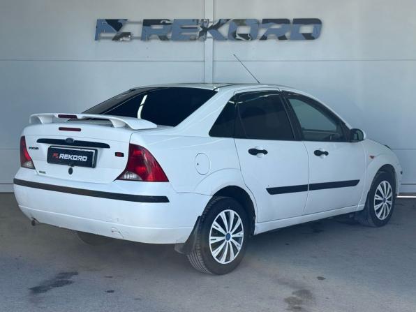 Ford Focus I Рестайлинг с пробегом 2002 года, цена 270 000 рублей, 258157 км, седан, Автокод Объявления