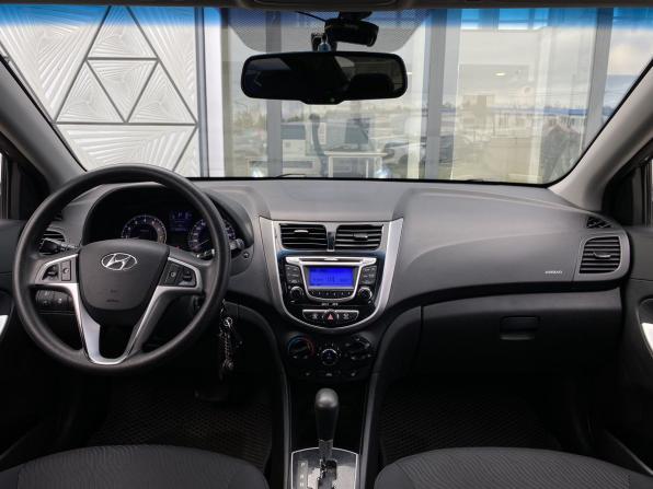 Hyundai Solaris I с пробегом 2012 года, цена 699 000 рублей, 258074 км, седан, Автокод Объявления