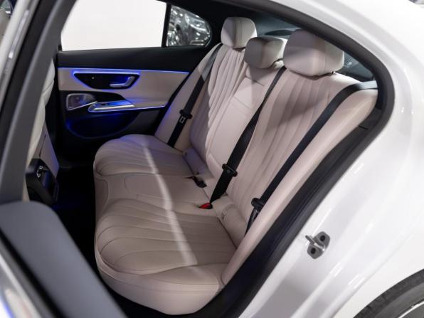 Новый Mercedes-Benz E-Класс VI (W214 S214) 2026 года, цена 9 048 000 рублей, седан, Автокод Объявления