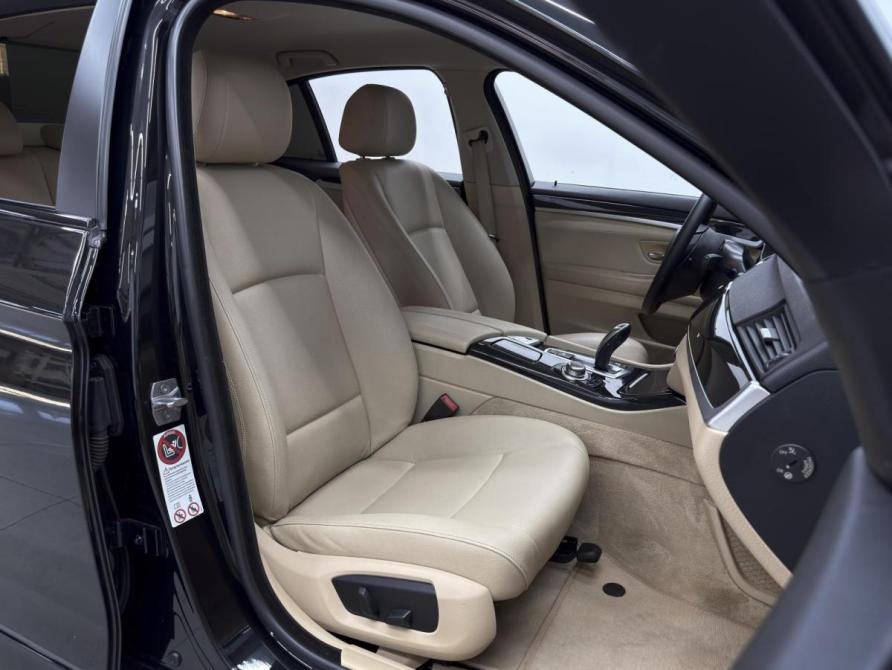 BMW 5 серии VI (F10/F11/F07) Рестайлинг Ростов-на-Дону  - изображение 8
