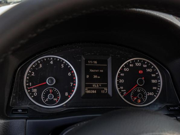 Volkswagen Tiguan I с пробегом 2011 года, цена 1 095 000 рублей, 180284 км, внедорожник, Автокод Объявления