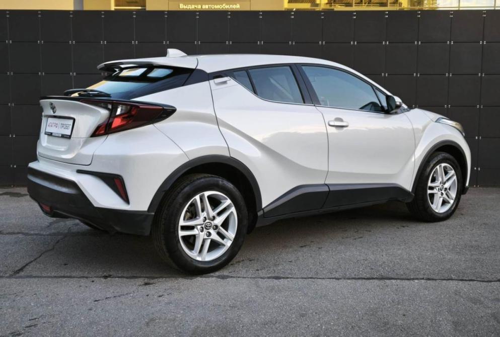Toyota C-HR I Рестайлинг Сыктывкар  - изображение 5