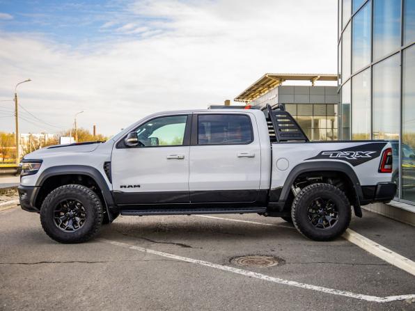 Ram 1500 V с пробегом 2022 года, цена 12 998 000 рублей, 44786 км, offers.body_type.unknown, Автокод Объявления