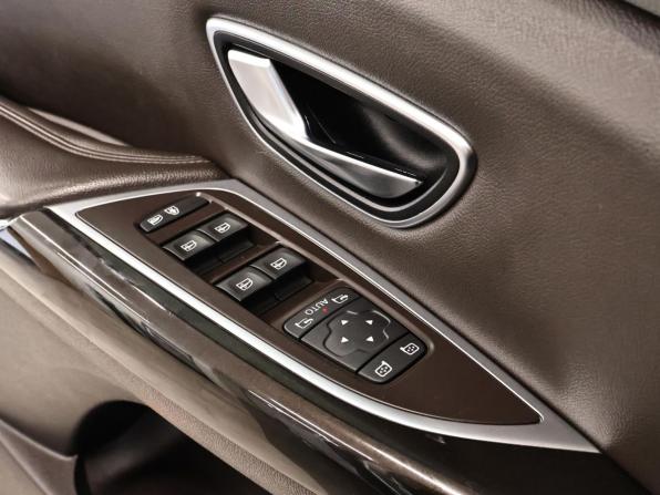 Renault Espace V с пробегом 2017 года, цена 1 475 100 рублей, 154010 км, минивэн, Автокод Объявления