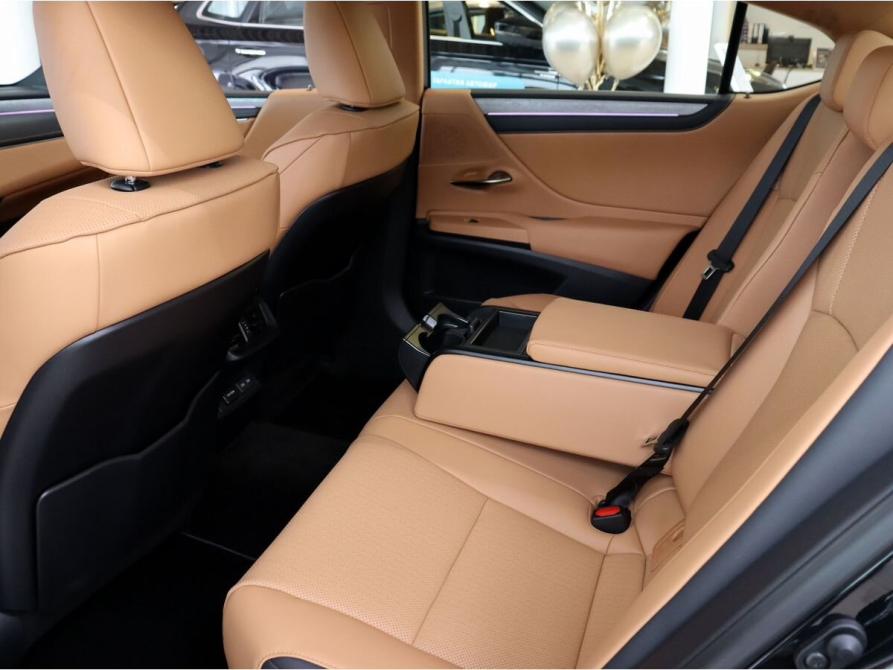 Lexus ES VII Рестайлинг 2 Брянск  - изображение 18