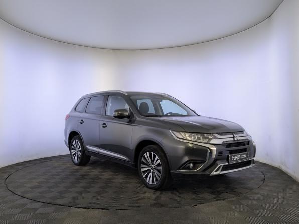 Mitsubishi Outlander III Рестайлинг 3 с пробегом 2019 года, цена 2 390 000 рублей, 53425 км, внедорожник, Автокод Объявления