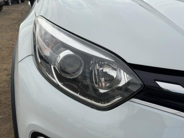 Renault Kaptur I Рестайлинг с пробегом 2021 года, цена 1 345 000 рублей, 56400 км, внедорожник, Автокод Объявления