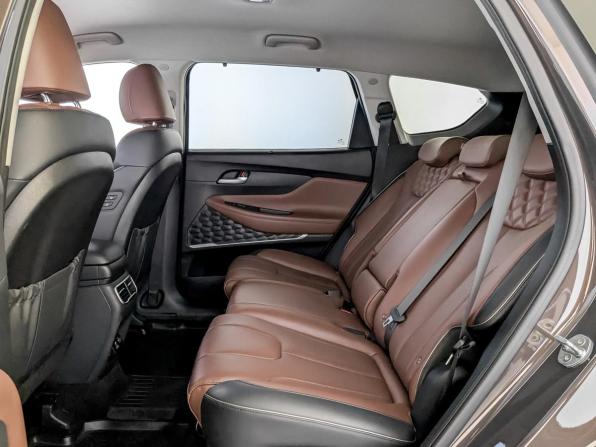 Hyundai Santa Fe IV Рестайлинг с пробегом 2021 года, цена 3 885 000 рублей, 51072 км, внедорожник, Автокод Объявления