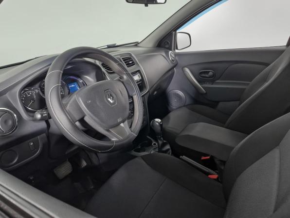 Renault Logan II с пробегом 2015 года, цена 729 000 рублей, 107438 км, седан, Автокод Объявления