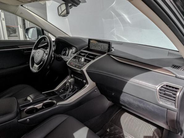Lexus NX I Рестайлинг с пробегом 2021 года, цена 4 190 000 рублей, 30236 км, внедорожник, Автокод Объявления
