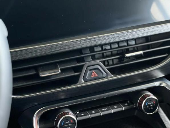 Geely Tugella I Рестайлинг с пробегом 2023 года, цена 3 195 000 рублей, 18460 км, внедорожник, Автокод Объявления