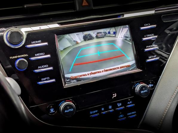 Toyota Camry VIII (XV70) с пробегом 2019 года, цена 2 590 000 рублей, 108420 км, седан, Автокод Объявления