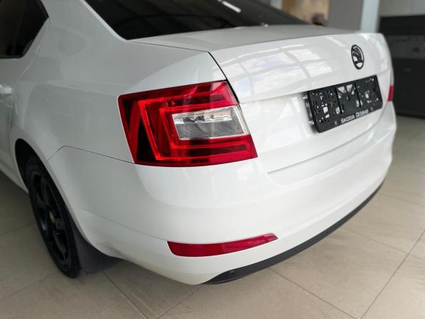Skoda Octavia III (A7) с пробегом 2016 года, цена 1 449 000 рублей, 145590 км, лифтбек, Автокод Объявления