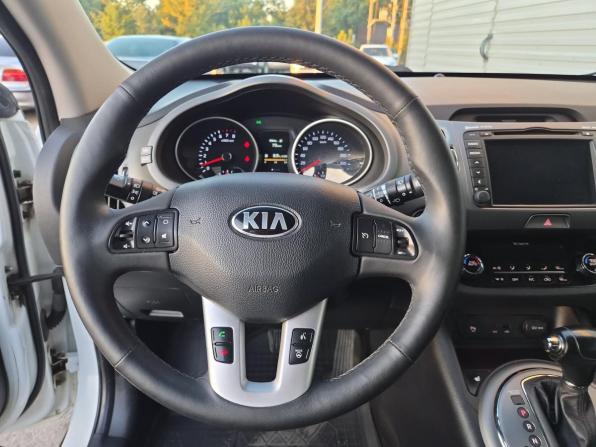 Kia Sportage III Рестайлинг с пробегом 2014 года, цена 1 557 000 рублей, 187309 км, внедорожник, Автокод Объявления