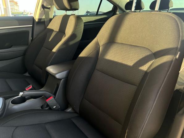 Hyundai Elantra VI (AD) с пробегом 2016 года, цена 1 438 000 рублей, 119909 км, седан, Автокод Объявления