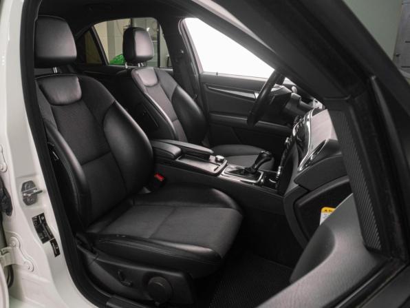 Mercedes-Benz C-Класс III (W204) Рестайлинг с пробегом 2011 года, цена 1 499 000 рублей, 213017 км, седан, Автокод Объявления