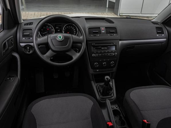 Skoda Yeti I с пробегом 2013 года, цена 1 440 000 рублей, 34752 км, внедорожник, Автокод Объявления