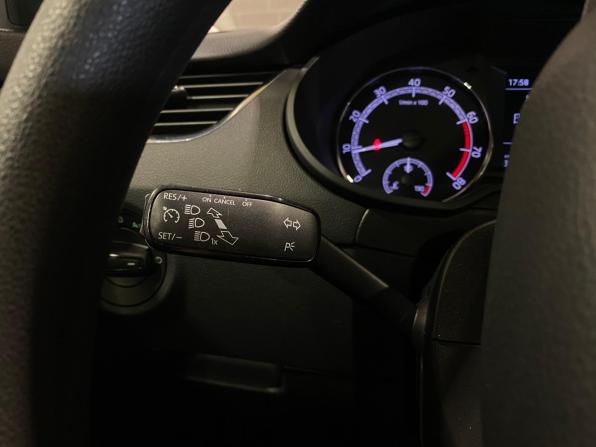 Skoda Octavia III (A7) Рестайлинг с пробегом 2019 года, цена 2 149 000 рублей, 36128 км, лифтбек, Автокод Объявления