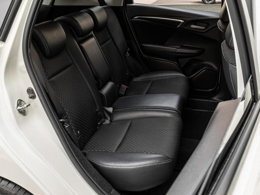 Honda Fit III Краснодар  - изображение 9