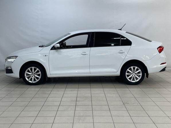 Skoda Rapid II с пробегом 2021 года, цена 1 499 000 рублей, 94516 км, лифтбек, Автокод Объявления