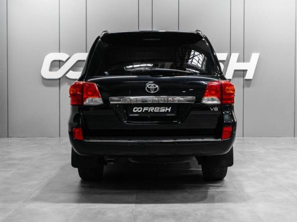 Toyota Land Cruiser 200 Series Рестайлинг 1 с пробегом 2012 года, цена 2 949 000 рублей, 385145 км, внедорожник, Автокод Объявления
