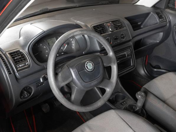Skoda Fabia II Рестайлинг с пробегом 2012 года, цена 377 951 рубль, 210000 км, хэтчбек, Автокод Объявления