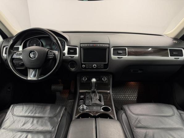 Volkswagen Touareg II Рестайлинг с пробегом 2017 года, цена 2 888 000 рублей, 205451 км, внедорожник, Автокод Объявления
