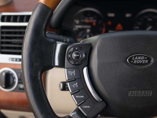 Land Rover Range Rover III Рестайлинг 2 с пробегом 2009 года, цена 1 800 000 рублей, 214926 км, внедорожник, Автокод Объявления