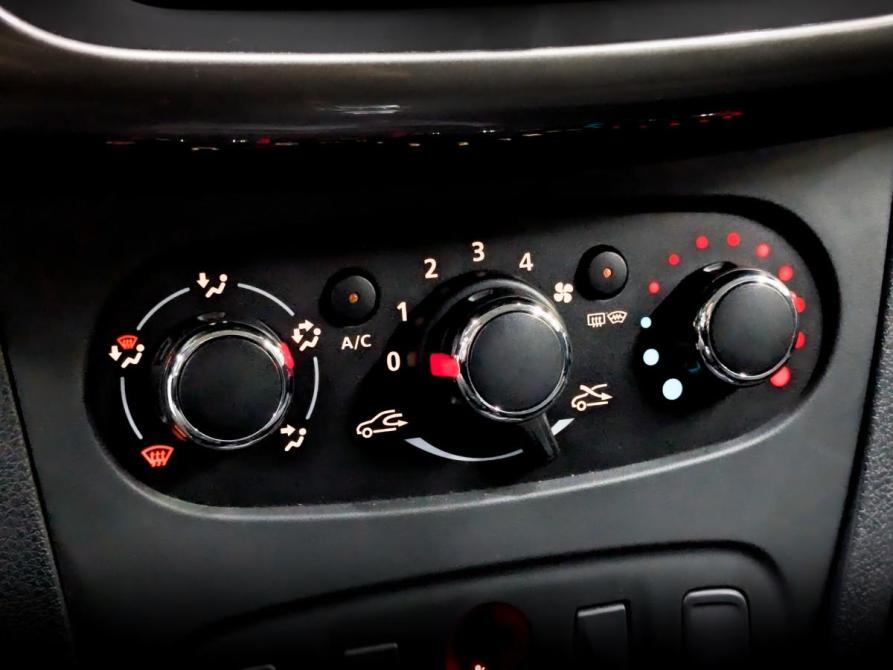 Renault Sandero II Рестайлинг Москва  - изображение 16