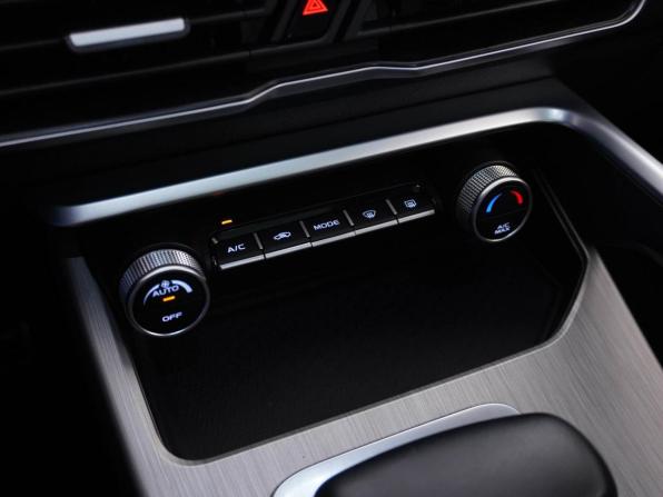 Geely Coolray I с пробегом 2023 года, цена 1 849 077 рублей, 48781 км, внедорожник, Автокод Объявления