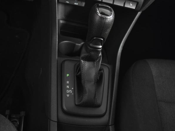 Skoda Rapid I Рестайлинг с пробегом 2018 года, цена 1 130 000 рублей, 120000 км, лифтбек, Автокод Объявления