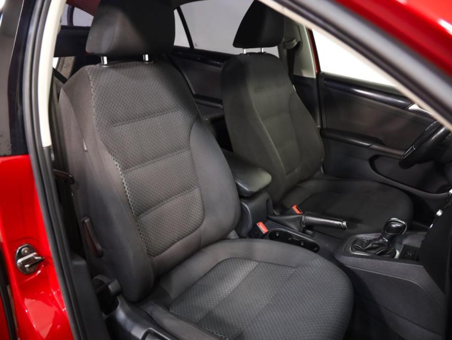 Volkswagen Jetta VI Санкт-Петербург  - изображение 19