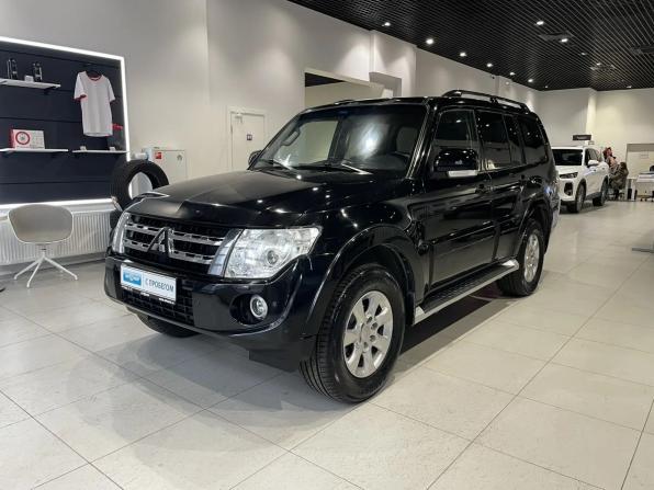 Mitsubishi Pajero IV Рестайлинг 1 с пробегом 2012 года, цена 1 680 000 рублей, 323162 км, внедорожник, Автокод Объявления