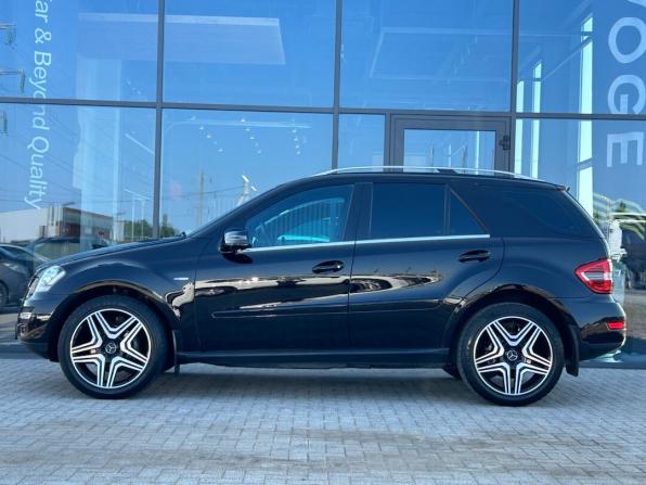 Mercedes-Benz M-Класс II (W164) Рестайлинг с пробегом 2011 года, цена 1 820 000 рублей, 284183 км, внедорожник, Автокод Объявления