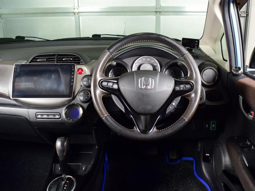 Honda Fit Shuttle I Рестайлинг Кемерово  - изображение 12