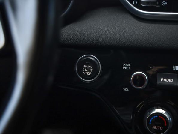Kia Sportage IV Рестайлинг с пробегом 2018 года, цена 2 239 000 рублей, 95890 км, внедорожник, Автокод Объявления